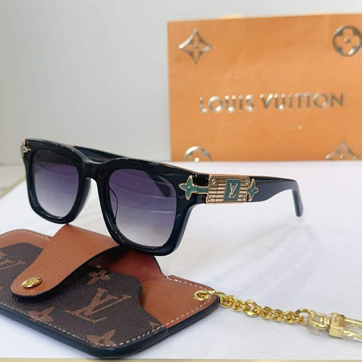 Picture of Louis Vuitton Sunglasses _SKUfw75013630fw